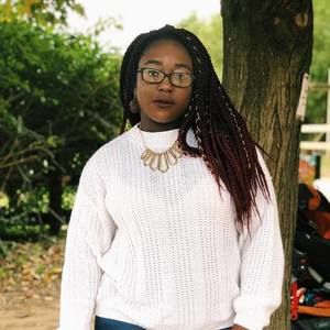 Meet your Posher, Whitney